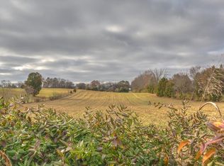 Tuckaleechee Pike, Maryville, TN 37803