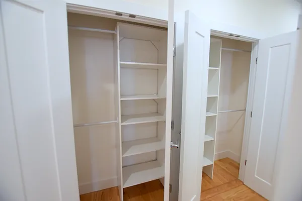 Rented by Compass | media 49