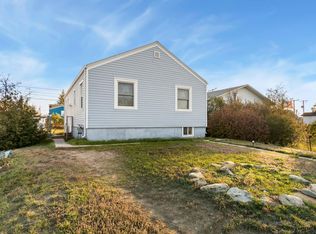 2119 E 11th St, Cheyenne, WY 82001