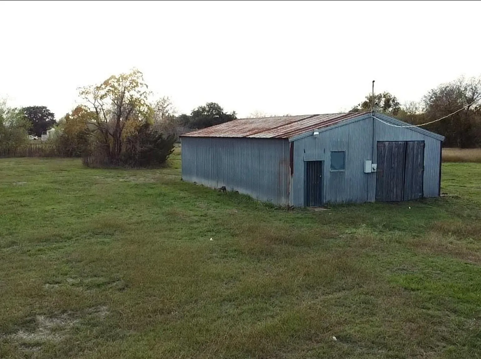 Studio, $1,000 — Photo 2