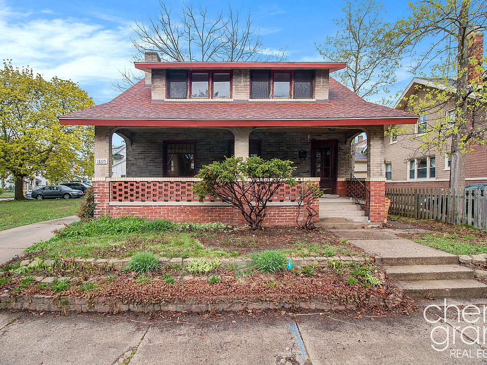 1st image of 1805 Wilbert Ave NE