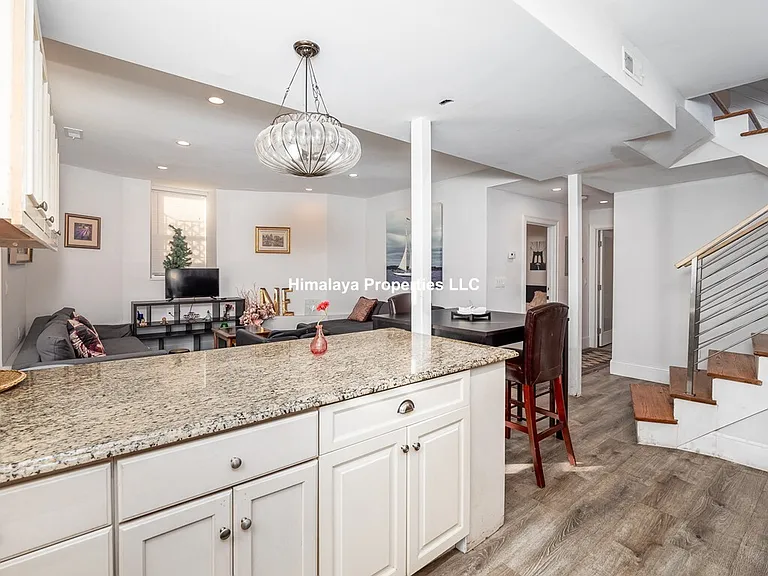 2 Buckley Ave #U1 — Photo 1