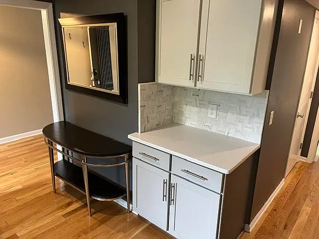 2 bed, 2.5 bath, $1,950 — Photo 3