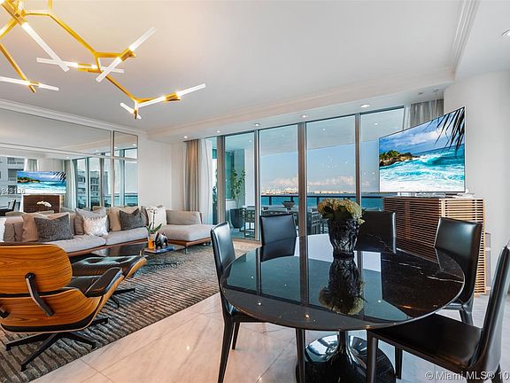 5th image of 1331 Brickell Bay Dr APT 1011