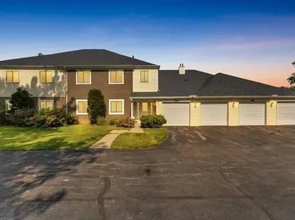 2118 Dogwood Ln, Chesterton, IN 46304