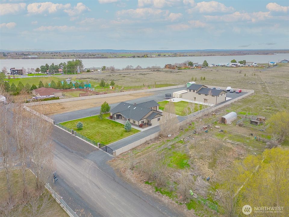 1st image of 7342 Redmond Road NE