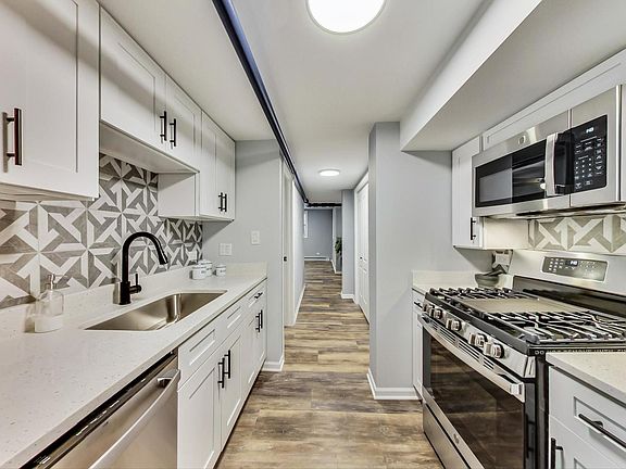 3rd image of 6638 N Newgard Ave #G