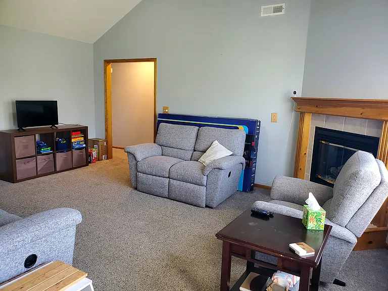 1505 Pebblecreek Dr — Photo 4