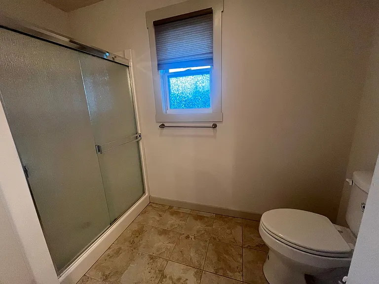 5371 Basswood Ct — Photo 10