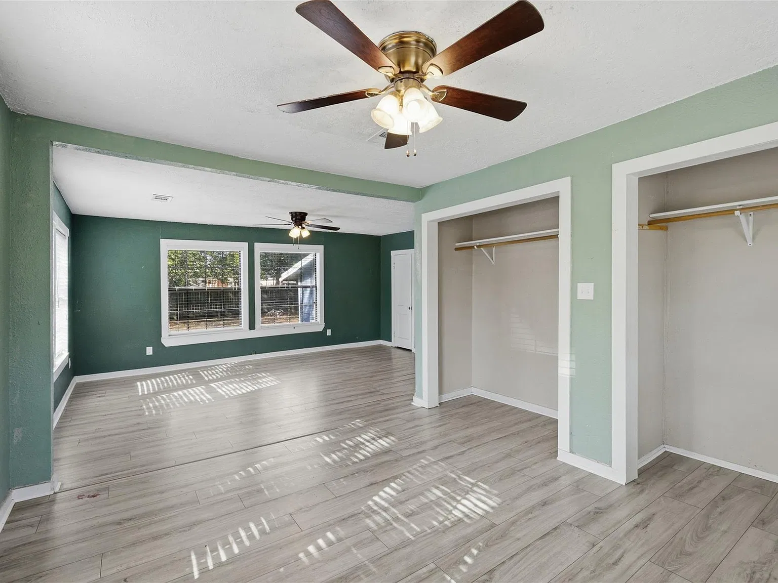 4 bed, 3.0 bath, 2142 sqft, $2,699 — Photo 3