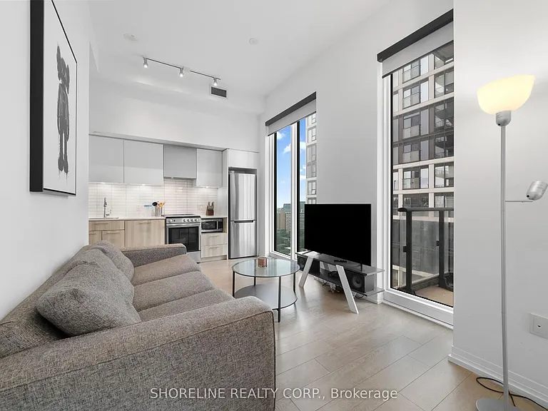 251 Jarvis St #2001 — Photo 2
