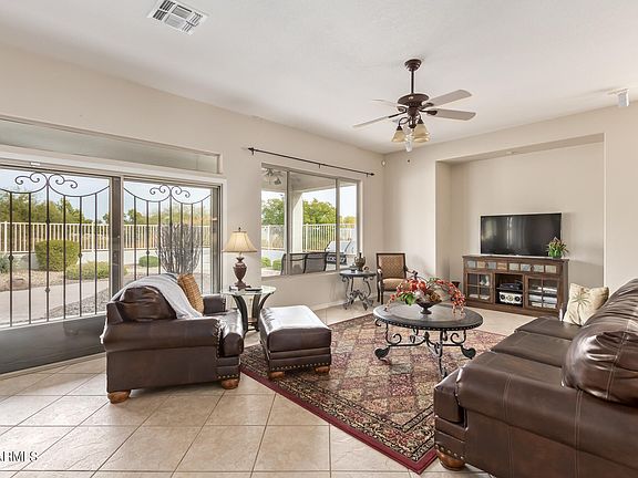 5th image of 4616 E APRICOT Lane