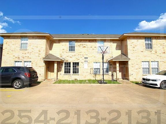2nd image of 5713 Redstone Dr