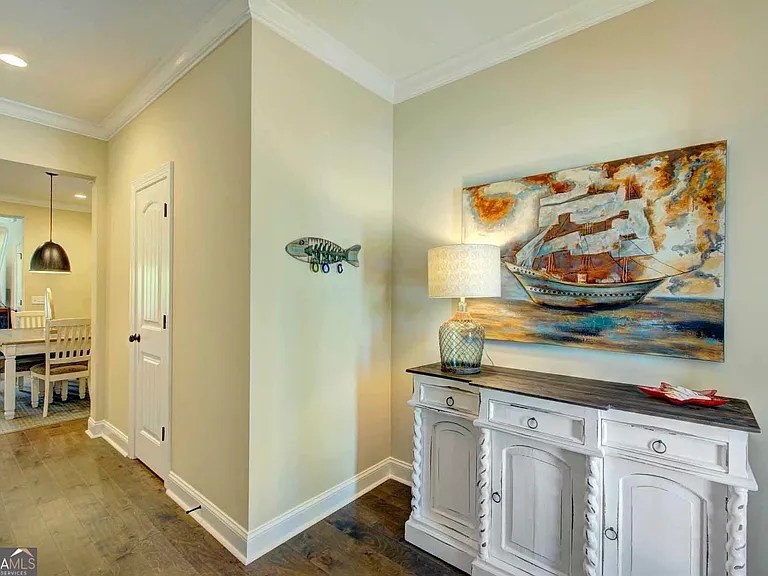 205 Mariners Cir — Photo 5