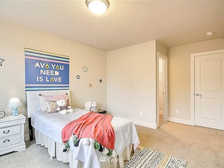 5113 NE 11th Pl — Photo 13