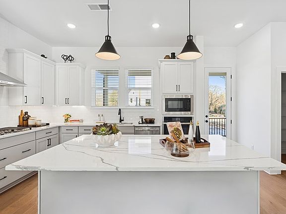 The Brexton - Kitchen