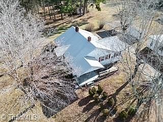 5th image of 2226 Holloway Church Rd