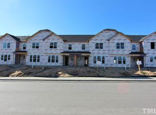 725 Carraway Garden Dr, Wake Forest, NC 27587