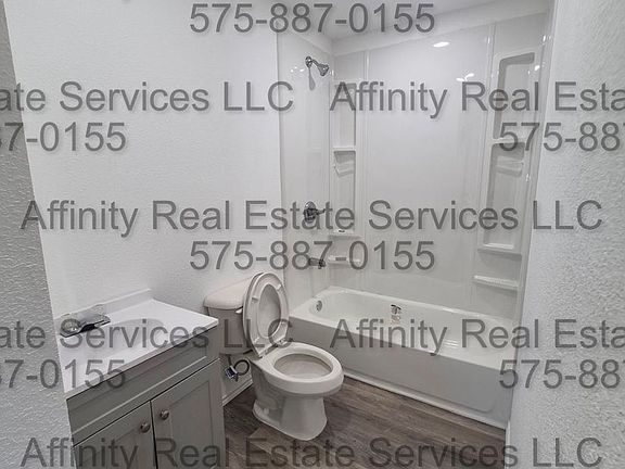 5th image of 613 N Guadalupe St