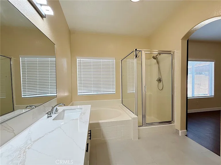17210 Volante Ct — Photo 17
