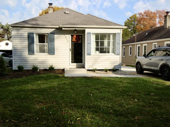 1908 North 118th STREET, Wauwatosa, WI 53226