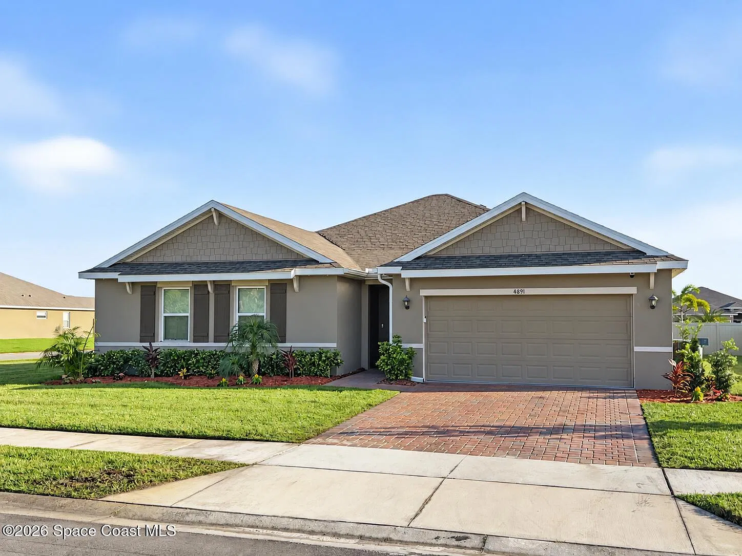 4 bed, 2.0 bath, 2347 sqft, $2,750 — Photo 3