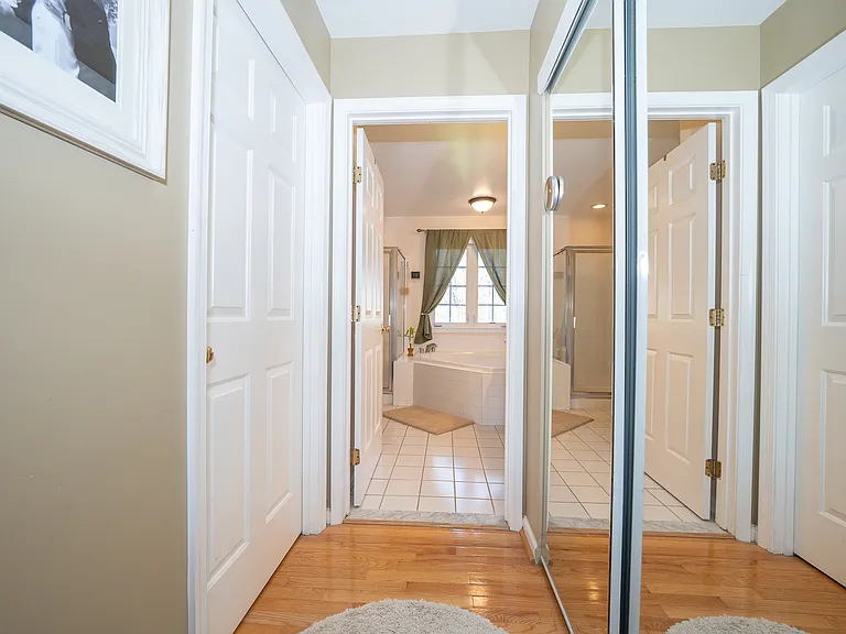 903 Maplewood Dr — Photo 64
