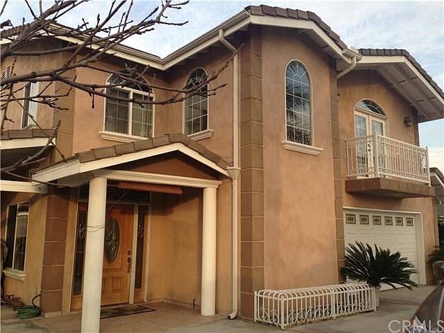 1st image of 13839 Foster Ave