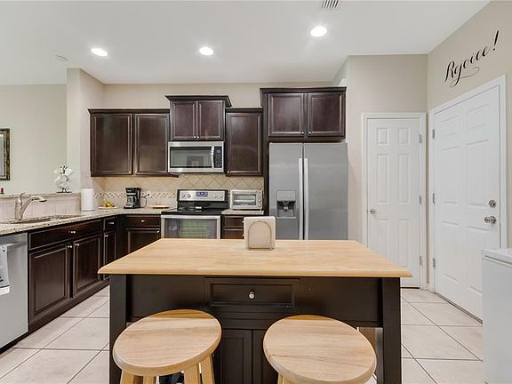 5th image of 525 Artisan St #47