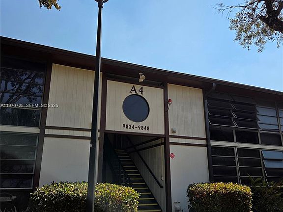 4th image of 9842 S Belfort Cir #214A4
