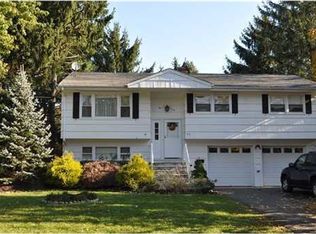 1419 Seminole Rd, North Brunswick, NJ 08902