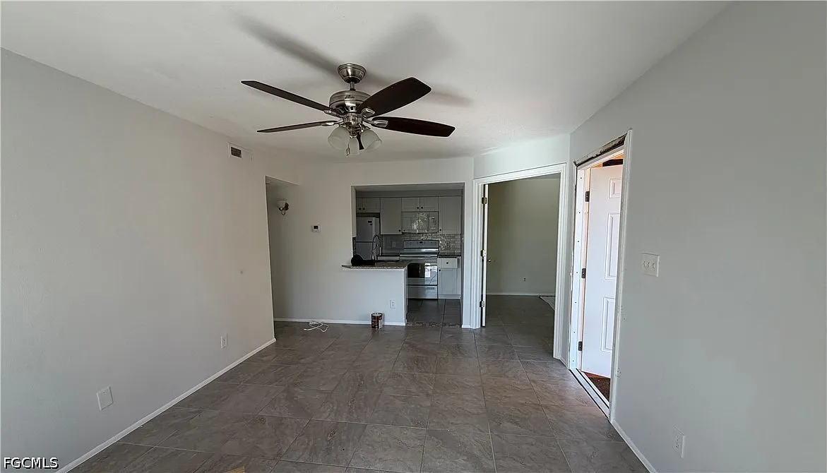 1 bed, 1.0 bath, 662 sqft, $1,100 — Photo 2