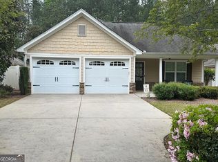 129 Cottage Club Dr, Locust Grove, GA 30248
