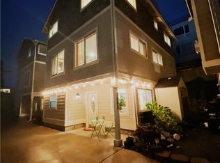 3806 13th Ave W, Seattle, WA 98119