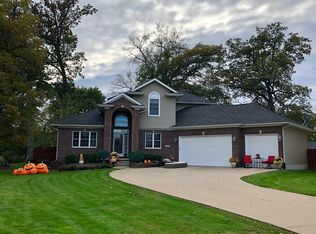 4237 Eighth And Half St, East Moline, IL 61244