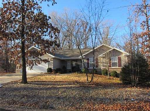 2nd image of 15 Lambeth Dr