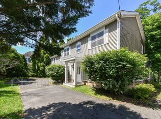 1314 19th St S, Arlington, VA 22202