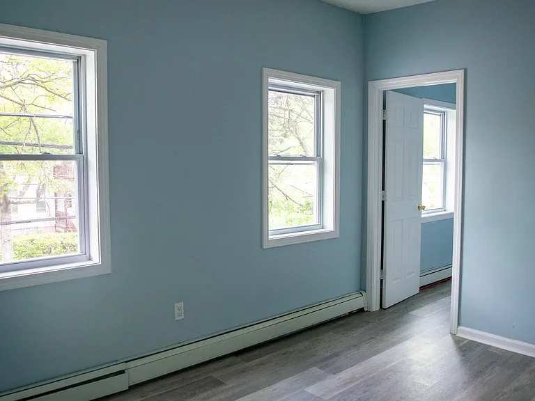 62 Shelton Ave — Photo 6