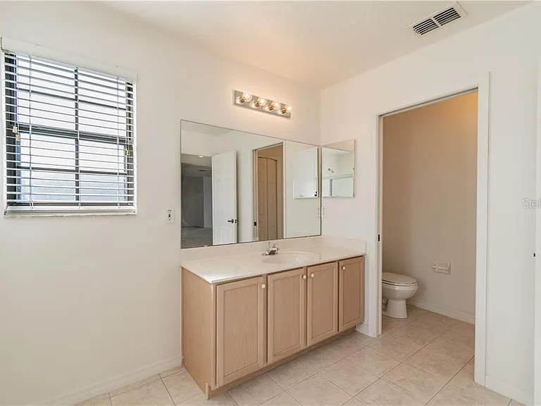 470 Canary Island Ct — Photo 28