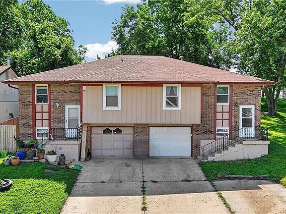 3rd image of 5421 NE 50th St