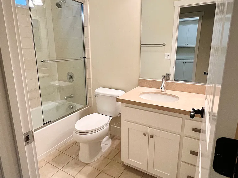 1138 Miramonte Ave — Photo 14
