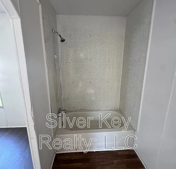 525 Scott St #5 — Photo 8