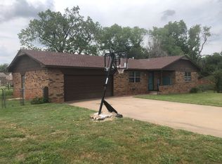 1113 Rose Ter, Perry, OK 73077