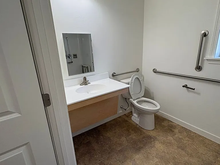 24 Jersey Way — Photo 12