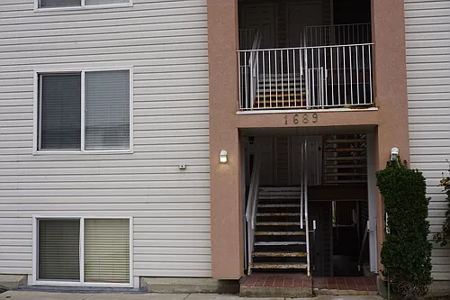 1689 W 8295 S Photo 1