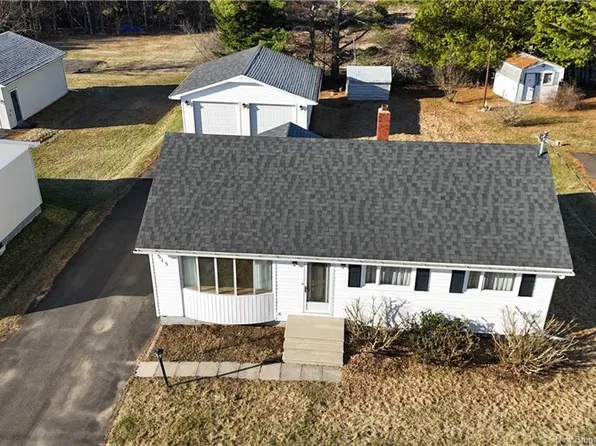 315 Royal Rd, Fredericton, NB E3G 6M1
