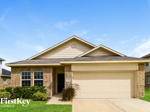 8020 Quartz Ln, Texas City, TX 77591