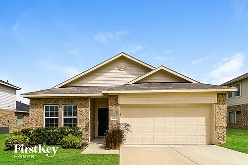 8020 Quartz Ln Photo 1