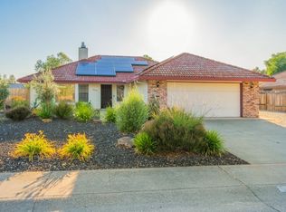3694 Canterbury Dr, Redding, CA