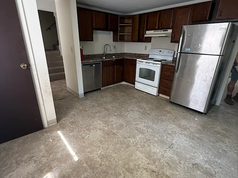 7 Abenaki Rd #7B — Photo 16